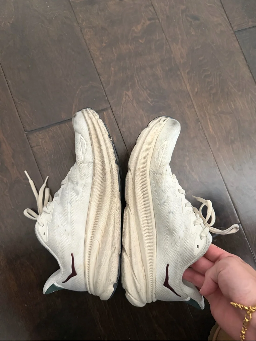 HOKA Clifton 9 cream Running Shoes - Picture 10 of 11
